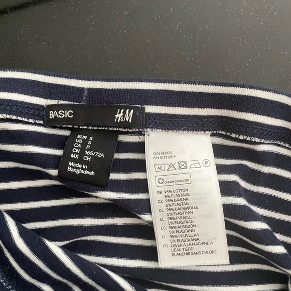 NWOT H&M Skirt - Picture 3 of 3